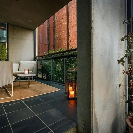 Apartment Modern & Spacious Apartment! In *